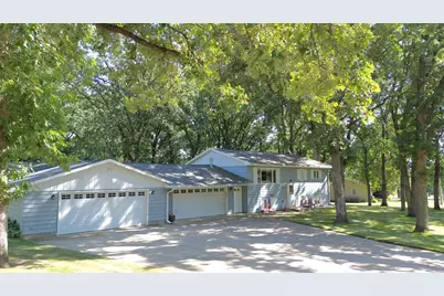 903 Woodland Circle, Long Prairie, MN 56347 - Photo 8