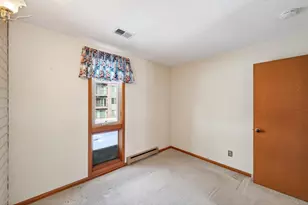 3513 37th Ave NE, Saint Paul, MN 55421 - Photo 16