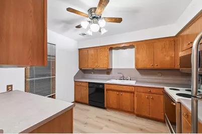 3513 37th Avenue NE, Saint Paul, MN 55421 - Photo 10