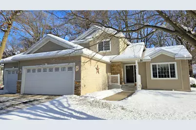 608 Oakwood Drive, Saint Cloud, MN 56304 - Photo 2