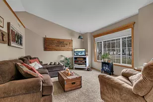 608 Oakwood Dr, Saint Cloud, MN 56304 - Photo 6