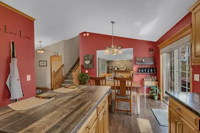 608 Oakwood Drive, Saint Cloud, MN 56304 - Photo 14