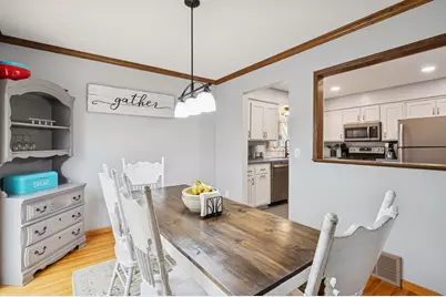 4384 Oakhurst Avenue, Vadnais Heights, MN 55127 - Photo 12