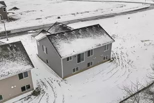 341 Ridge Rd, Le Sueur, MN 56058 - Photo 84