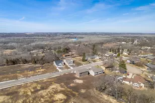 340 Ridge Rd, Le Sueur, MN 56058 - Photo 60