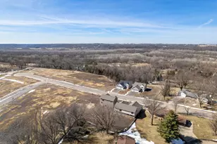 340 Ridge Rd, Le Sueur, MN 56058 - Photo 62