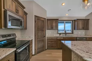 129 Highlands Blvd, Melrose, MN 56352 - Photo 8