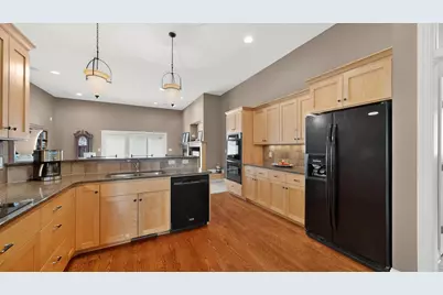 4282 Berkshire Road SW, Rochester, MN 55902 - Photo 14