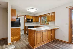 14936 Timberglade Cir NE, Prior Lake, MN 55372 - Photo 6