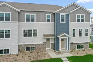 6730 Wildflower Wy, Minnetrista, MN 55331 - Photo 2