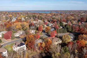 602 Woodland Dr, Mahtomedi, MN 55115 - Photo 86