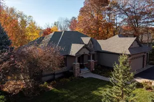 602 Woodland Dr, Mahtomedi, MN 55115 - Photo 90