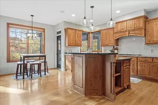 602 Woodland Dr, Mahtomedi, MN 55115 - Photo 24