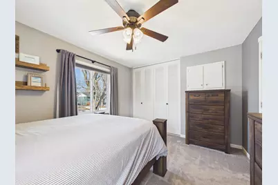 1187 Madison Street S, Shakopee, MN 55379 - Photo 20