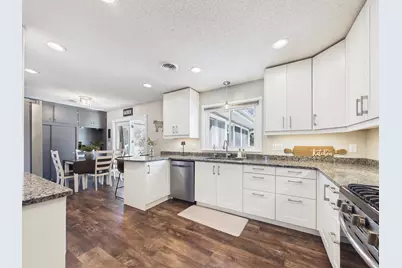 1187 Madison Street S, Shakopee, MN 55379 - Photo 14