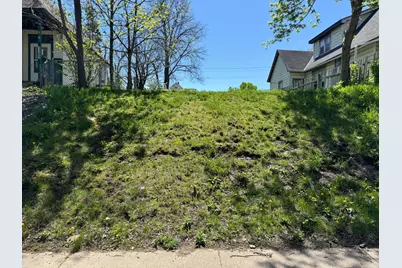 1150 Reaney Avenue, Saint Paul, MN 55106 - Photo 2