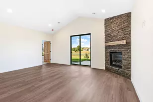 31706 Madison Rd, Lindstrom, MN 55045 - Photo 16