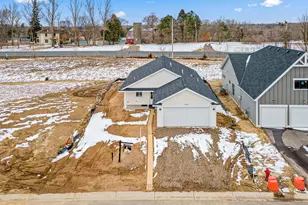 31706 Madison Rd, Lindstrom, MN 55045 - Photo 30