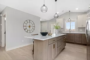 31706 Madison Rd, Lindstrom, MN 55045 - Photo 14