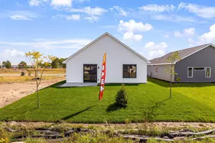 31706 Madison Rd, Lindstrom, MN 55045 - Photo 38