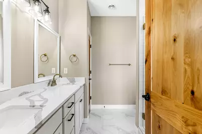 31706 Madison Road, Lindstrom, MN 55045 - Photo 22