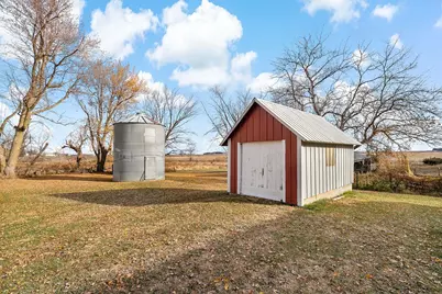 19068 620th Avenue, Rose Creek, MN 55970 - Photo 8