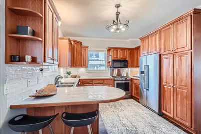 1045 Lake Street E, Wayzata, MN 55391 - Photo 14