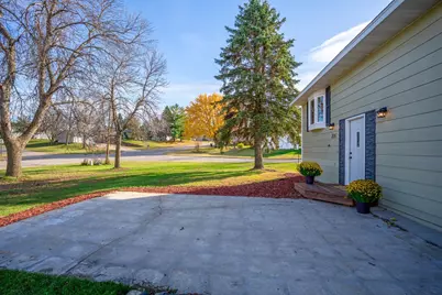 206 Pine Street SW, New London, MN 56273 - Photo 40