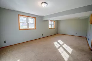 206 Pine St SW, New London, MN 56273 - Photo 24