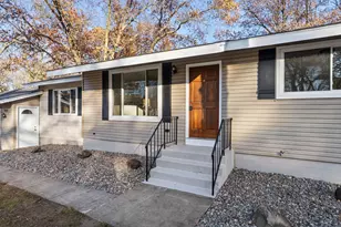 3070 Ivy St S, Cambridge, MN 55008 - Photo 4