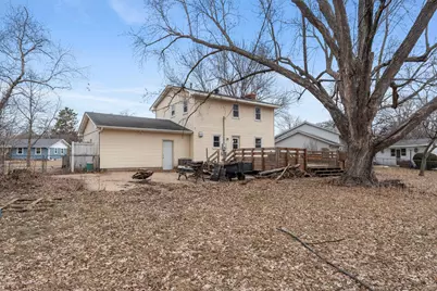 7624 Daleview Drive, Brooklyn Park, MN 55443 - Photo 32