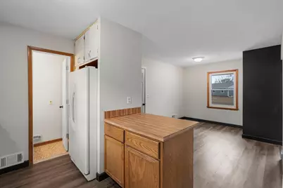 7624 Daleview Drive, Brooklyn Park, MN 55443 - Photo 6