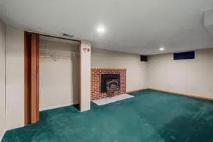 7624 Daleview Dr, Brooklyn Park, MN 55443 - Photo 28