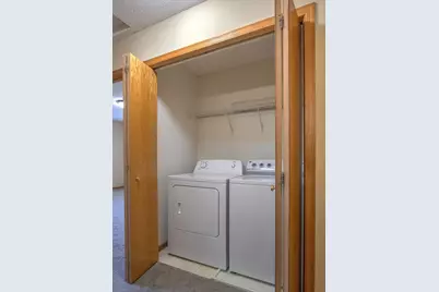 2185 Cleveland Way S, Cambridge, MN 55008 - Photo 12