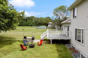 9408 Jennifer Ct, Chisago City, MN 55013 - Photo 12