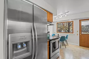 10524 Xerxes Ave S, Bloomington, MN 55431 - Photo 12