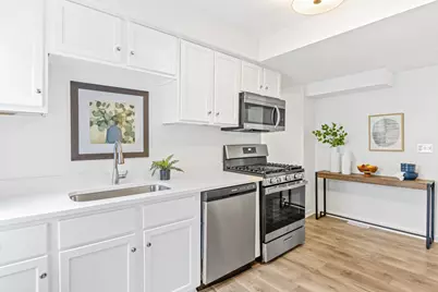 4323 Wentworth Avenue, Minneapolis, MN 55409 - Photo 10