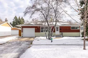 1834 14 1/2 Street S, Fargo,  58103 - Photo 2