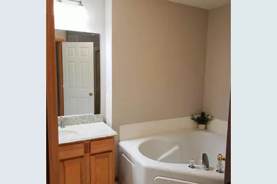 13828 52nd Avenue N, Plymouth, MN 55446 - Photo 14