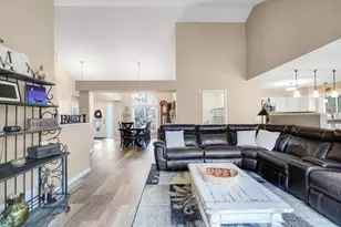 405 Ramsey Ave, Carver, MN 55315 - Photo 10