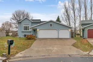 1242 32nd St Cir S, Moorhead, MN 56560 - Photo 1