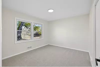 4329 Lakeland Avenue N, Robbinsdale, MN 55422 - Photo 12