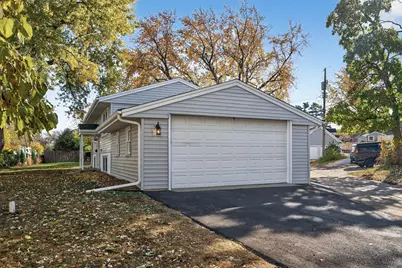 4329 Lakeland Avenue N, Robbinsdale, MN 55422 - Photo 24