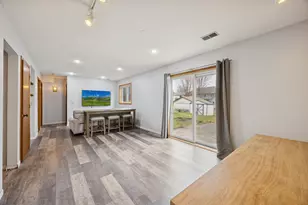 10485 Lee Dr, Eden Prairie, MN 55347 - Photo 16