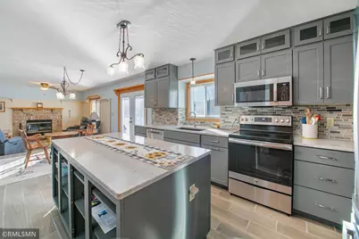 2610 Hydram Avenue N, Oakdale, MN 55128 - Photo 4