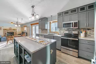 2610 Hydram Ave N, Oakdale, MN 55128 - Photo 4