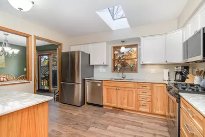 3244 Ensign Court N, New Hope, MN 55427 - Photo 4