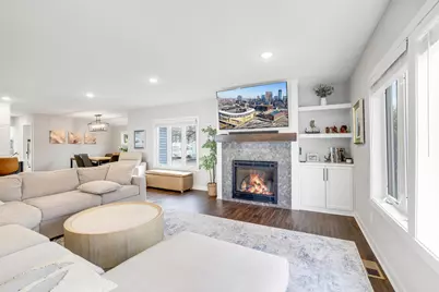 25/15 Waseca Avenue, Tonka Bay, MN 55331 - Photo 8