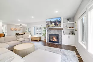 25/15 Waseca Ave, Tonka Bay, MN 55331 - Photo 8