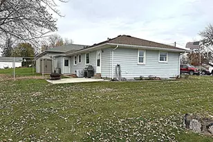 111 S 4th St, Goodhue, MN 55027 - Photo 26